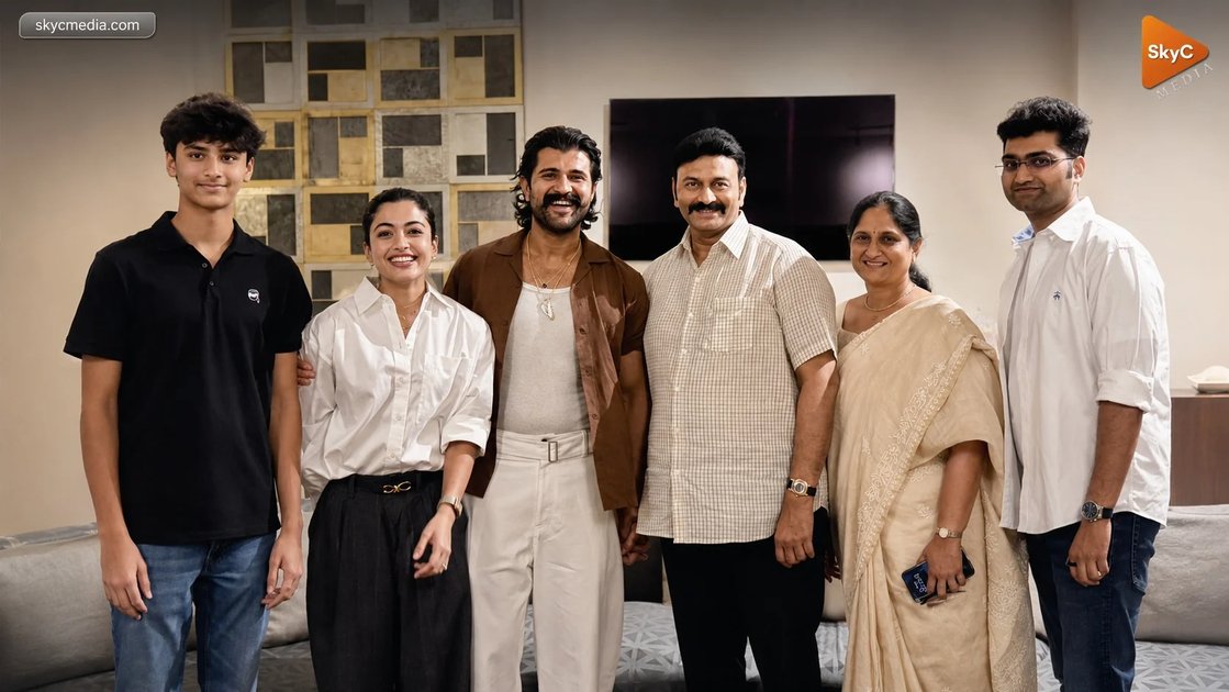 విజయ్ రష్మిక జంటకు ఆహ్వానం