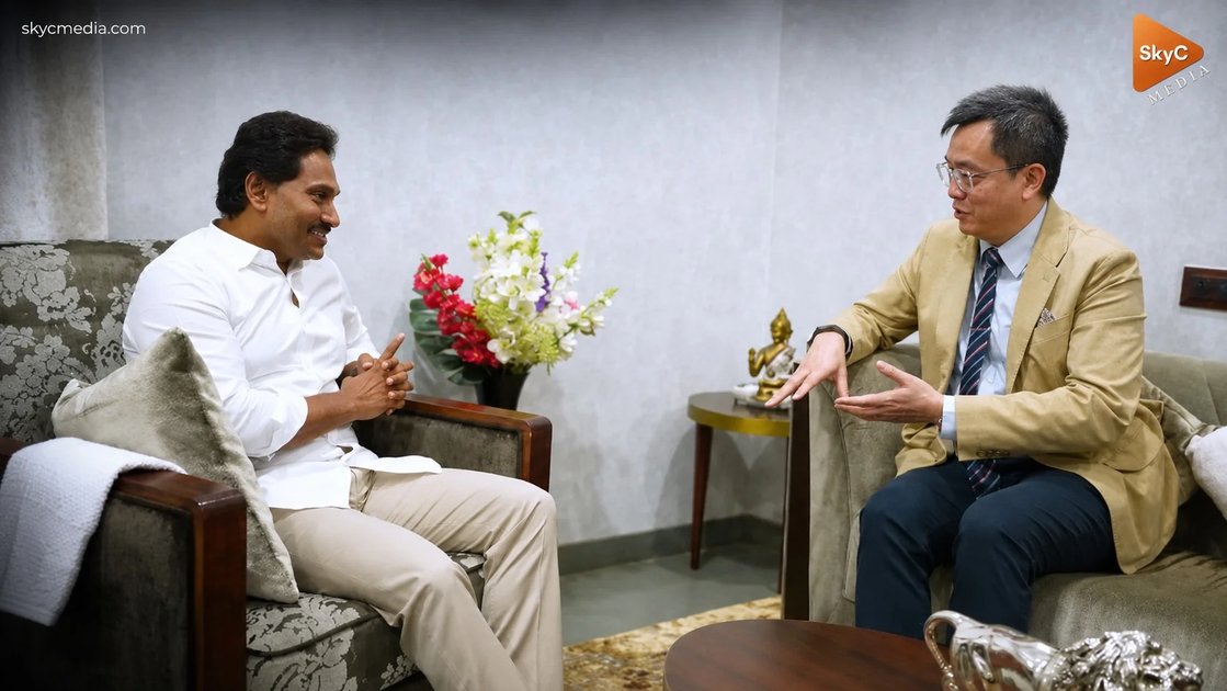 సింగపూర్ కాన్సుల్ జనరల్ తో వైఎస్ జగన్ కీలక భేటీ