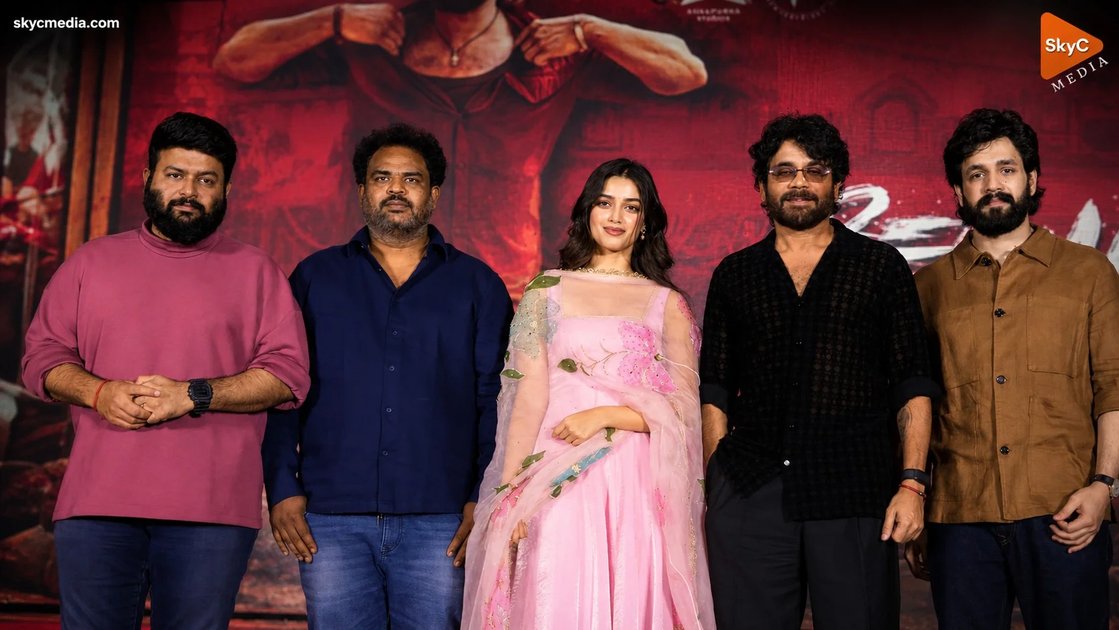 లెనిన్ ప్రీ రిలీజ్ వేదికపై అఖిల్ భావోద్వేగ ప్రసంగం