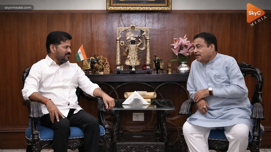 నాలుగు భారీ ప్రాజెక్టులపై కేంద్రంతో రేవంత్ చర్చలు